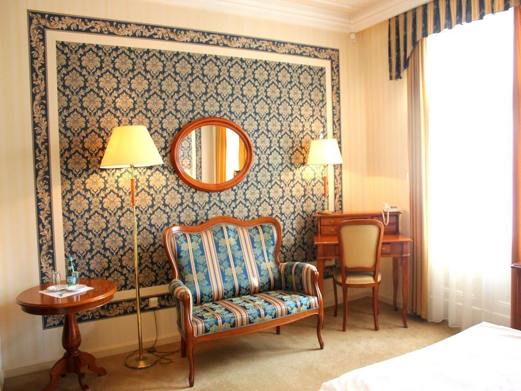 Rezydencja Willa Park & Restauracja Легница Екстериор снимка